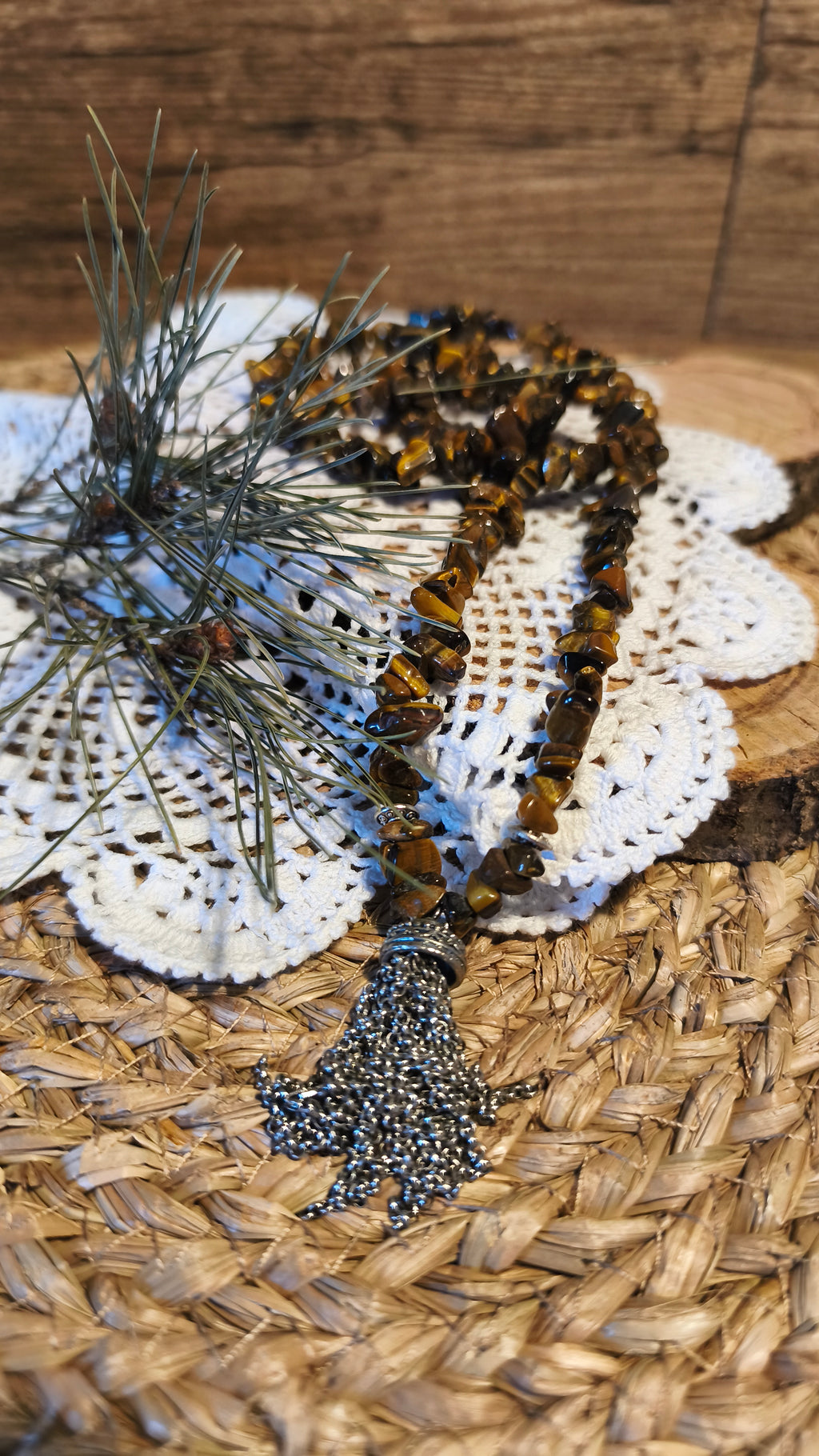 Collier oeil du tigre pampille argentée